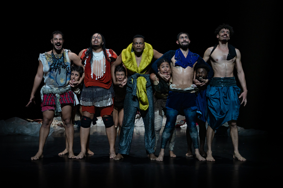 bloggif 68bf55ce332d9