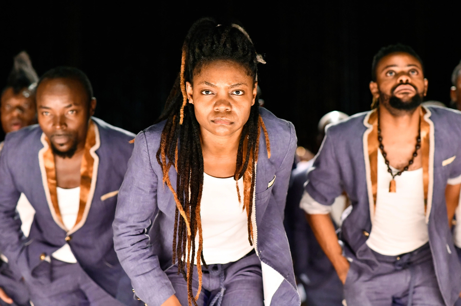 bloggif 69037d6af2c76