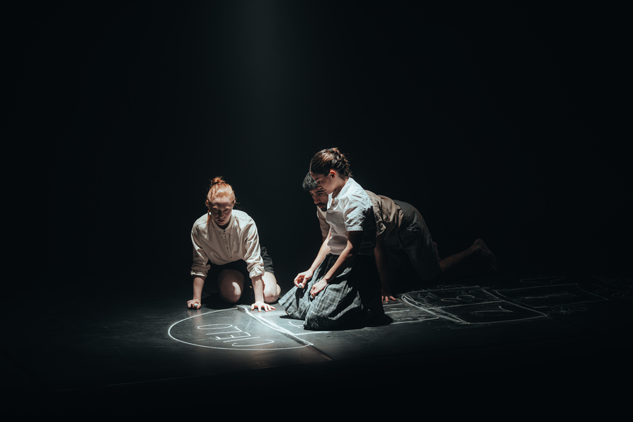 bloggif 696cdea6ed9be