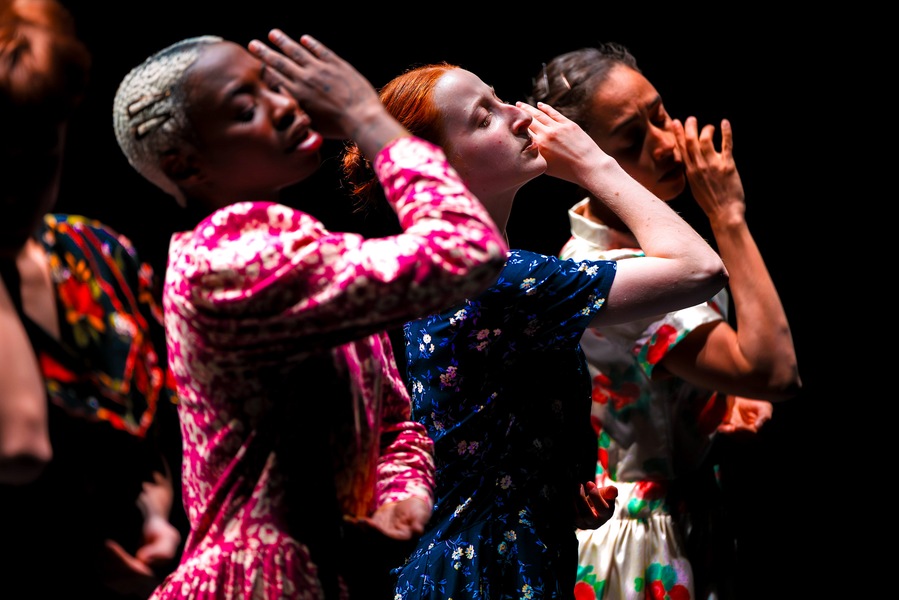 bloggif 699188c0063cb