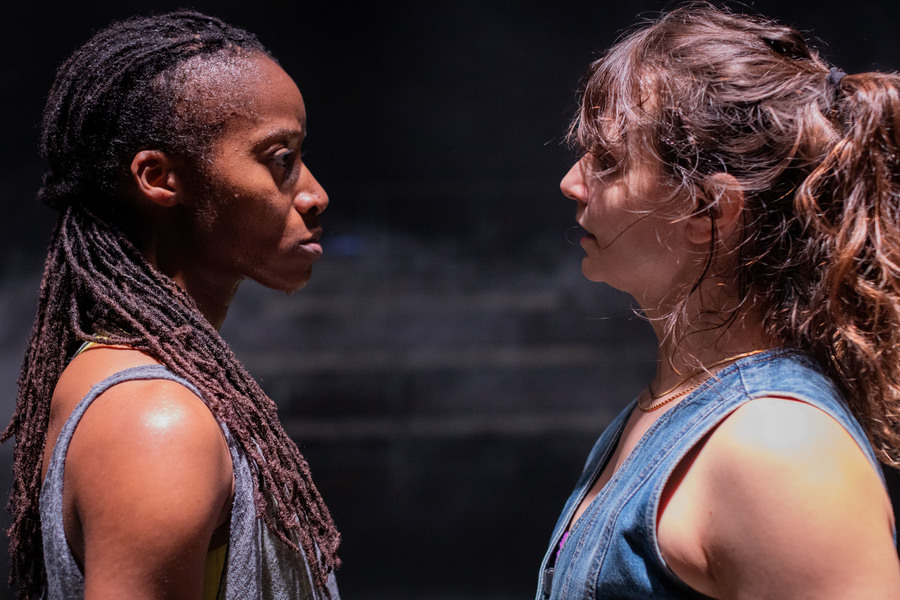 bloggif 699f2f0376c01