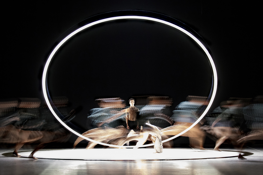 bloggif 69d3b49f72869