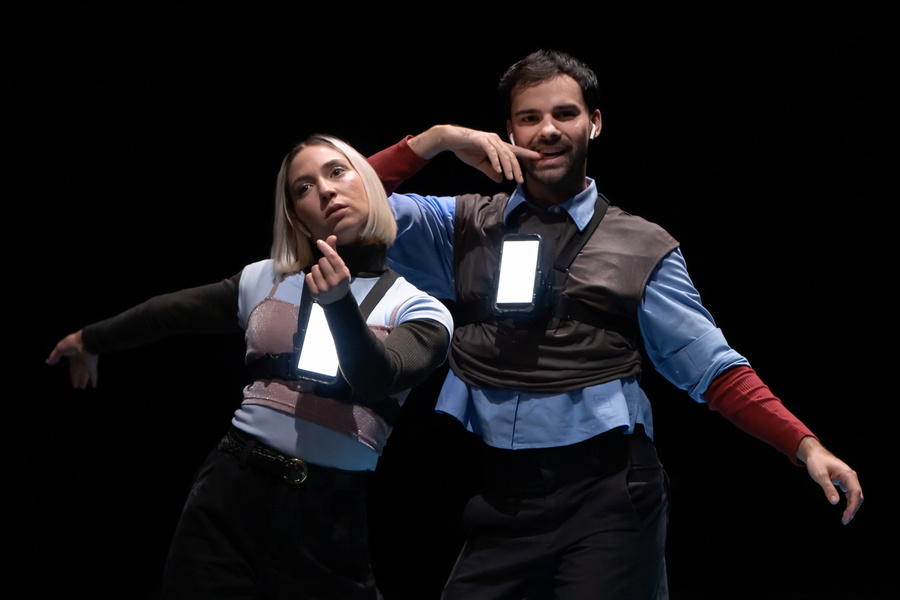 bloggif 69da15ee978aa